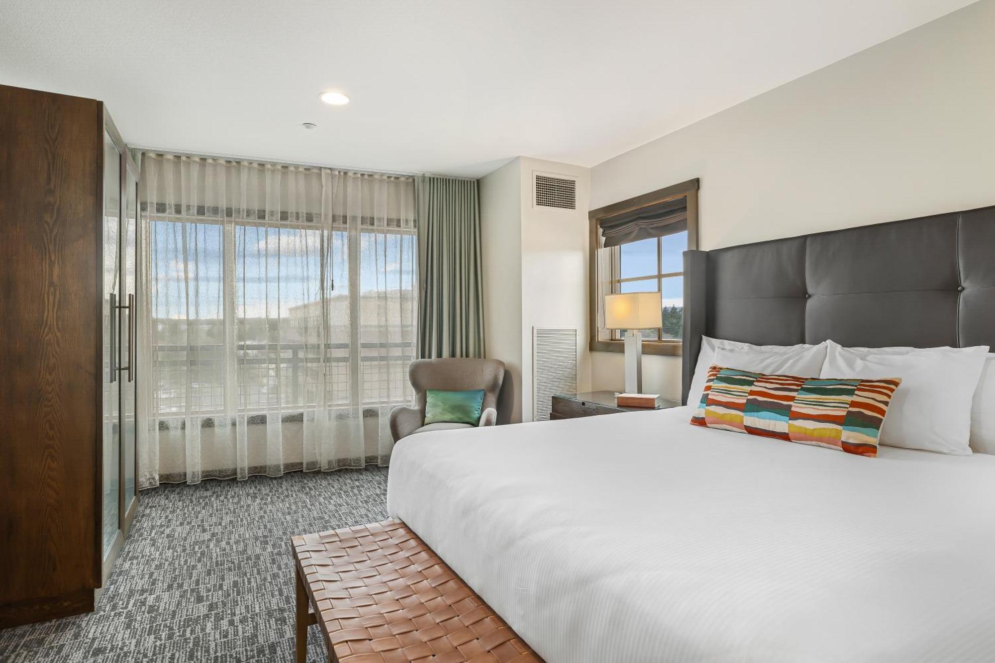Oxford Hotel Bend Zewnętrze zdjęcie