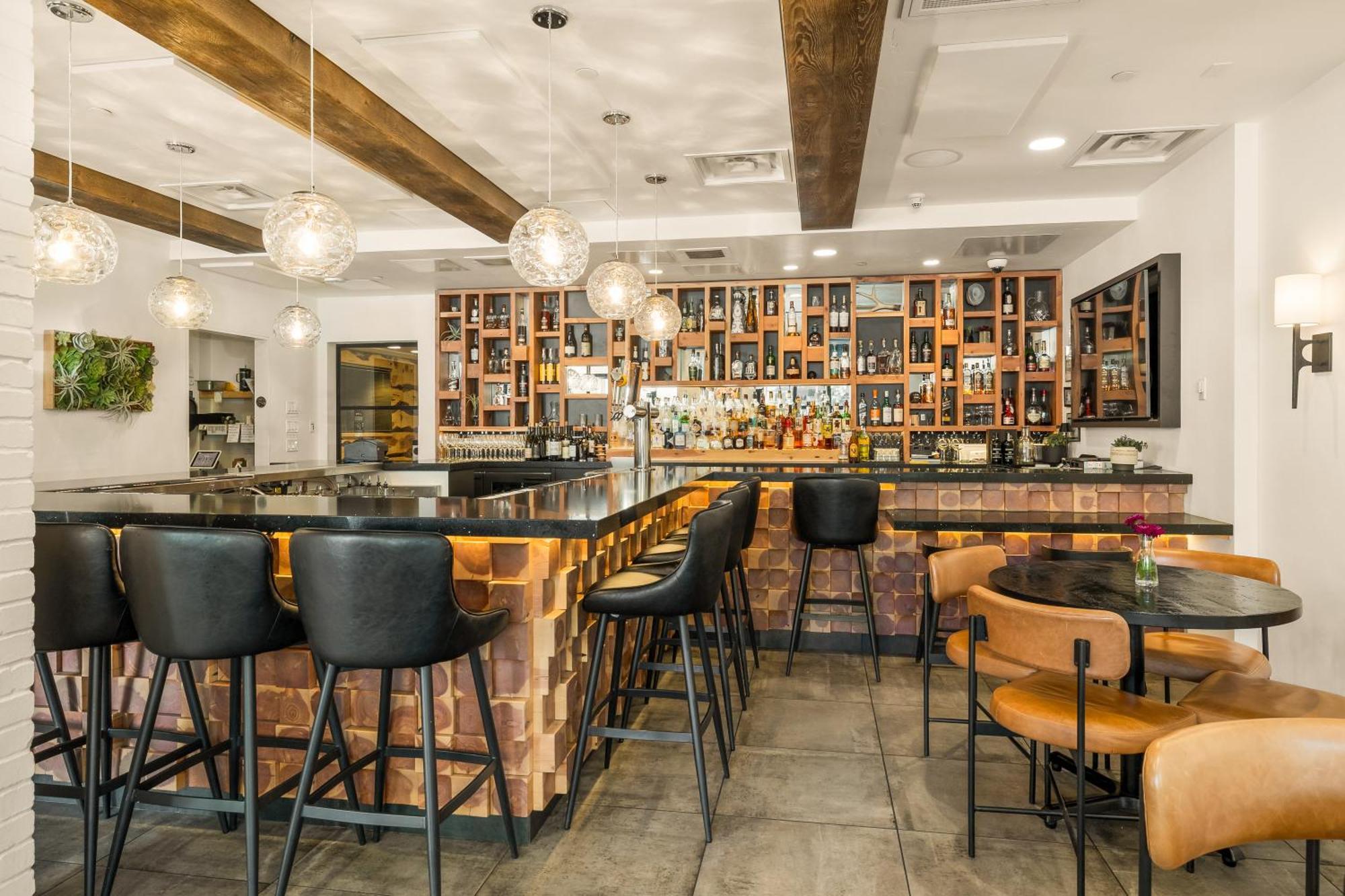 Oxford Hotel Bend Zewnętrze zdjęcie